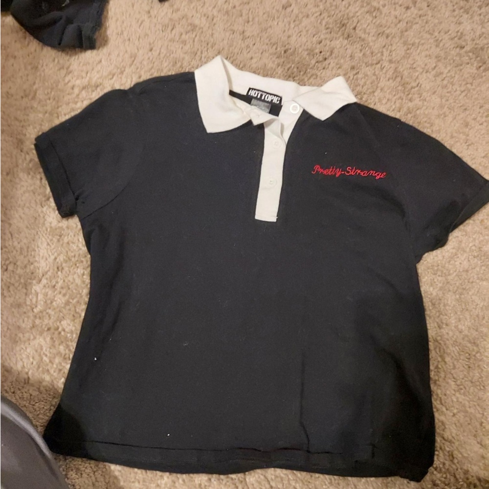 Pretty strange polo crop top
